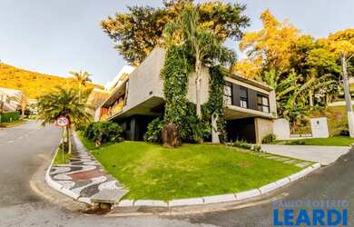 Imagem 2: CASA EM CONDOMÍNIO - BARRA - SC