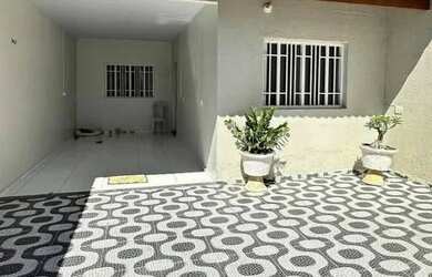 Imagem: A casa possui 2 Dormitórios, 1 Banheiro, 1 Vaga na garagem