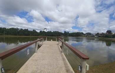 Imagem: O terreno possui 441m² de Área e está localizado em Caldas