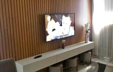 Imagem: O apartamento possui 2 Dormitórios, 2 Banheiros, 2 Vagas na