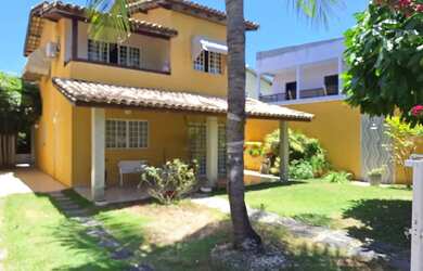 Imagem: A casa à venda possui 4 Dormitórios, 5 Banheiros, 4 Vagas