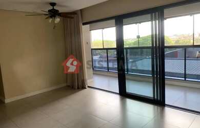 Imagem: O apartamento possui 3 Dormitórios, 2 Banheiros, 2 Vagas na