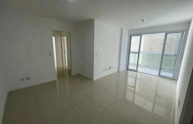 Imagem: O apartamento possui 2 Dormitórios, 2 Banheiros, 2 Vagas na