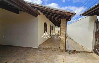 Imagem: A casa possui 3 Dormitórios, 2 Banheiros, 132m² de Área e