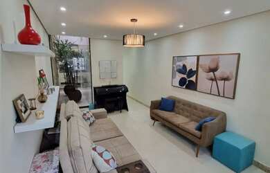 Imagem: A casa possui 3 Dormitórios, 5 Banheiros, 5 Vagas na garagem