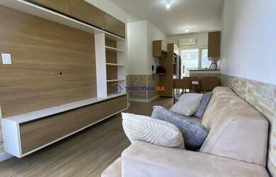 Imagem: A casa em condomínio possui 2 Dormitórios, 1 Banheiro, 2 Vagas