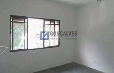 Imagem: O depósito possui 20m² de Área e está localizado em Santa