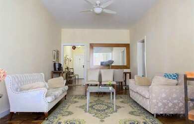 Imagem: O apartamento possui 2 Dormitórios, 2 Banheiros e 144m² de