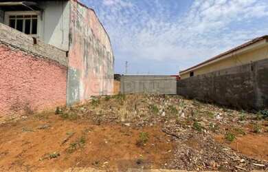 Imagem: O terreno possui 180m² de Área e está localizado em Jardim