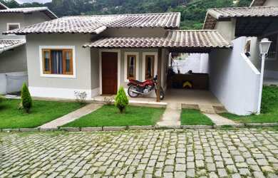 Imagem: A casa em condomínio à venda possui 2 Dormitórios, 1 Banheiro