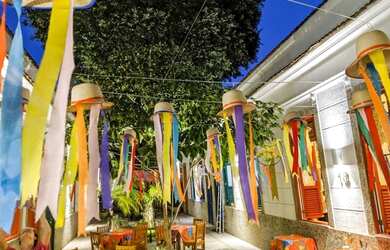 Imagem: A casa possui 3 Dormitórios, 2 Banheiros e 101m² de Área