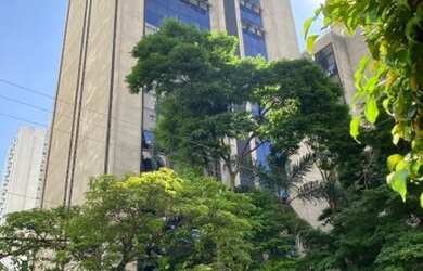 Imagem: O depósito à venda possui 1 Vaga na garagem e 33m² de Área