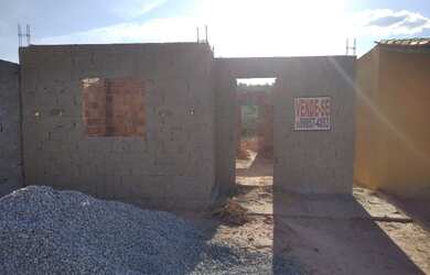 Imagem: O terreno possui 320m² de Área e está localizado em Marimbá