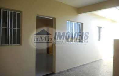 Imagem: A casa possui 1 Dormitório, 1 Banheiro, 45m² de Área e está