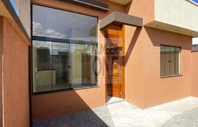 Imagem: A casa possui 2 Dormitórios, 1 Banheiro, 1 Vaga na garagem