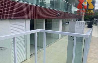 Imagem: O depósito possui 1 Vaga na garagem, 111m² de Área e está