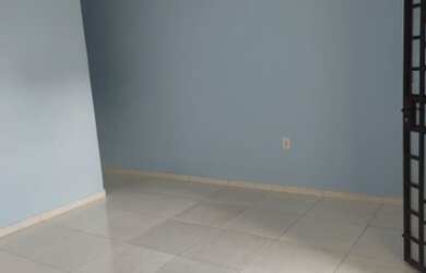 Imagem: O apartamento possui 1 Dormitório, 1 Banheiro, 2 Vagas na garagem