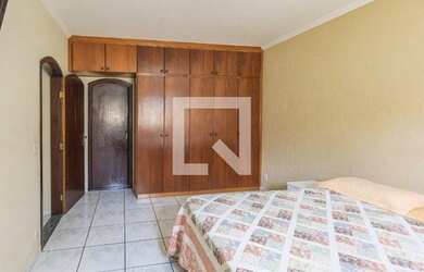 Imagem 13: Casa para Aluguel - Jardim Samambaia, 3 Quartos, 250 m2