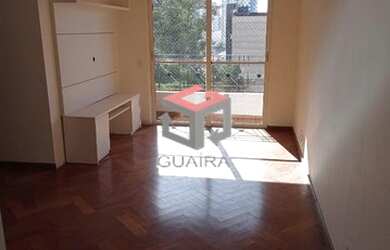 Imagem: O apartamento possui 3 Dormitórios, 1 Banheiro, 2 Vagas na