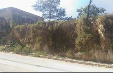 Imagem: O terreno possui 470m² de Área e está localizado em Ibirité