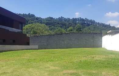 Imagem: O terreno possui 525m² de Área e está localizado em Tamboré