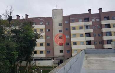 Imagem: O apartamento possui 3 Dormitórios, 1 Banheiro, 1 Vaga na garagem