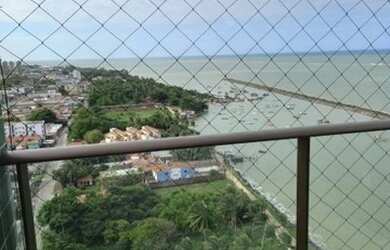 Imagem: O apartamento possui 3 Dormitórios, 1 Banheiro, 1 Vaga na garagem