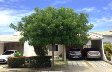 Imagem: A casa em condomínio possui 3 Dormitórios, 2 Banheiros, 129m²