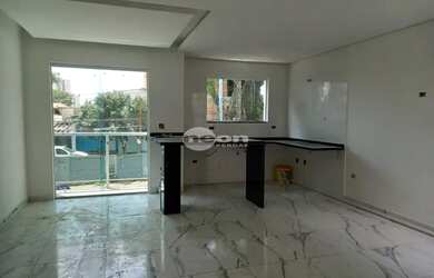 Imagem: A casa possui 2 Dormitórios, 1 Banheiro, 2 Vagas na garagem