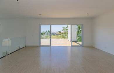 Imagem 10: Casa com 5 suítes, 657 m², à venda por R$ 2.750.000