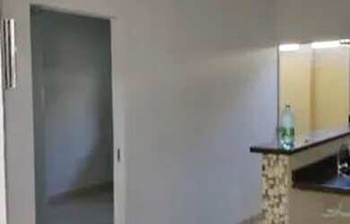 Imagem: A casa para alugar possui 1 Dormitório e 1 Banheiro e está