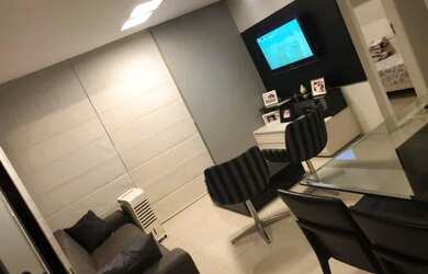 Imagem: O apartamento possui 3 Dormitórios, 2 Banheiros, 1 Vaga na