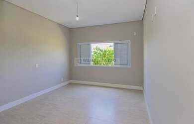 Imagem 5: Casa com 5 suítes, 657 m², à venda por R$ 2.750.000