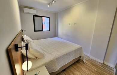 Imagem 6: LINDO APARTAMENTO COM SACADA, 02 BANHEIROS