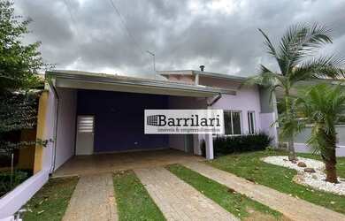 Imagem: A casa em condomínio possui 3 Dormitórios, 2 Banheiros, 4