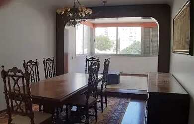 Imagem: O apartamento possui 3 Dormitórios, 2 Banheiros, 1 Vaga na