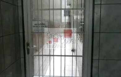 Imagem: A casa possui 1 Dormitório, 1 Banheiro, 10m² de Área e está