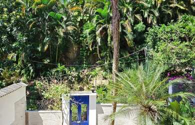 Imagem 15: Casa para aluguel tem 250 metros quadrados com 4 quartos