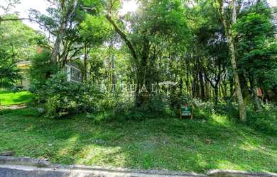 Imagem: O terreno possui 600m² de Área e está localizado em Canela