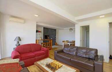 Imagem 10: Vista por do sol Guaiba. Piscina, Churrasqueira, Imóvel mobiliadoeAr-condicionado