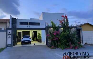 Imagem: A casa possui 2 Dormitórios e 2 Banheiros e está localizado