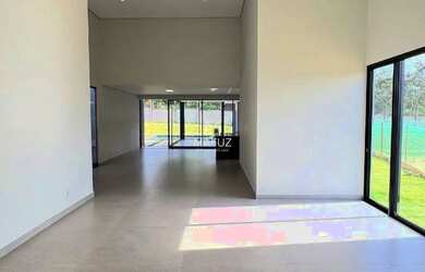 Imagem 6: Casa à venda, 4 quartos, 2 suítes, 4 vagas, Condomínio Gran Royalle...