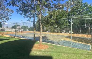 Imagem 6: Terreno em Sumaré. Piscinae262m² de Área