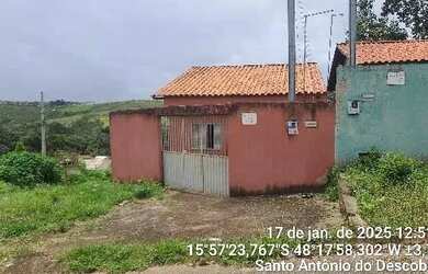 Imagem: A casa possui 2 Dormitórios, 1 Banheiro e 212m² de Área e