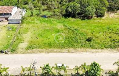 Imagem: O terreno possui 1548m² de Área e está localizado em Campo