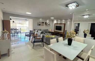 Imagem: O apartamento possui 3 Dormitórios, 2 Banheiros, 2 Vagas na