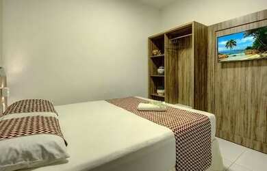 Imagem 12: ALUGO POR TEMPORADA - Mansão Vista Mar-35 Pessoas-8 Suítes AR/TV/BOX/Água...