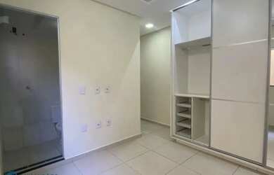 Imagem 9: Casa de 2 Quartos com Armários Planejados Disponível Agora