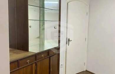 Imagem 7: Casa com 4 dormitórios no Estoril I