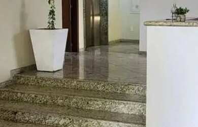 Imagem: O apartamento possui 3 Dormitórios, 2 Banheiros, 2 Vagas na